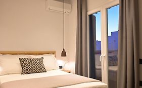 Eleana Hotel